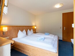 Appealing Apartment With Panoramic Views