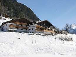 Nice Apartment With Ski-storage