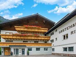 Nice Apartment With Ski-storage