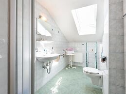 Nice Apartment in Fugen Near Ski-lift