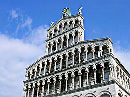 Apartment in the Historic Center of Lucca