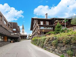 Spacious Apartment Near the Centre and ski Resort