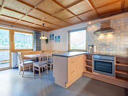 Spacious Apartment Near the Centre and ski Resort