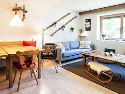 Spacious House In Fugen With Terrace