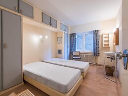 Nevada 101 With top Location Right on the Beach