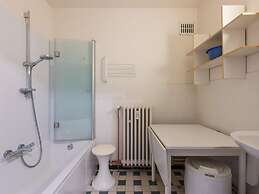 Nevada 101 With top Location Right on the Beach