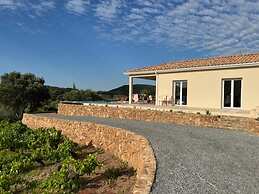 Villa L'esquirol With View and Pool