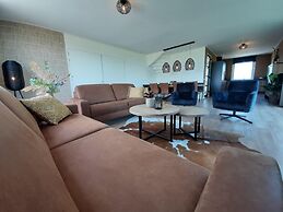 Family-friendly Villa in Leons