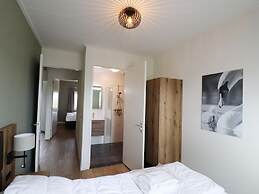 Holiday Home in Leons With Garden