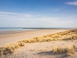 Apartment in Nieuwpoort Near Beach