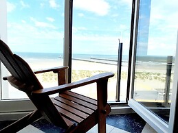 Apartment in Nieuwpoort With sea View