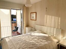 Apartment in Nieuwpoort With sea View