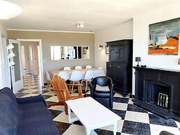 Apartment in Nieuwpoort With sea View