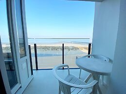 Apartment in Nieuwpoort With sea View