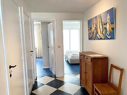 Apartment in Nieuwpoort With sea View