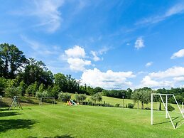 Cosy Apartment With Bubble Bath