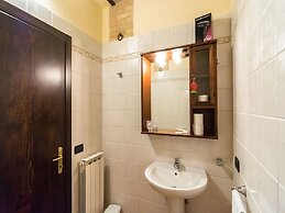 Cosy Apartment With Bubble Bath