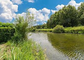 Holiday Home in Simonshaven Near Lake Beach
