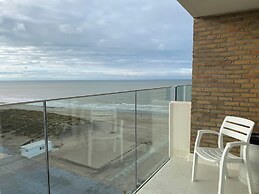 Apartment in Nieuwpoort With Terrace