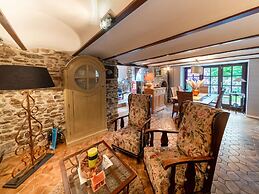 Aubepine Holiday Home in Sart Jalhay