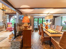 Aubepine Holiday Home in Sart Jalhay