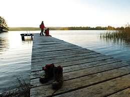 Magnificent Holiday House by Lake Kummerow