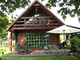 Magnificent Holiday House by Lake Kummerow
