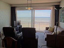 Apartment in Nieuwpoort for 6 Persons