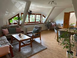 Beautiful Flat in a Thatched Farmhouse