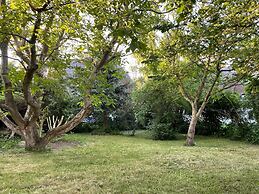 Beautiful Flat in a Thatched Farmhouse