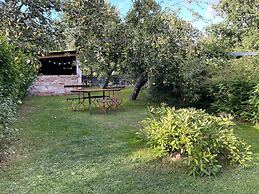 Beautiful Flat in a Thatched Farmhouse