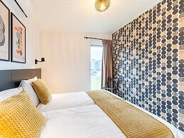 Holiday Home in 't Groene Hart on the Water