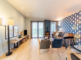 Holiday Home in 't Groene Hart on the Water