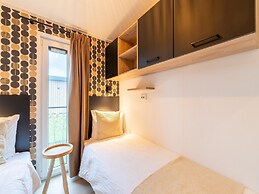 Holiday Home in 't Groene Hart on the Water