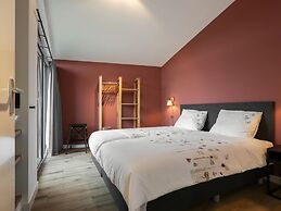 Welcoming Holiday Home With Terrace