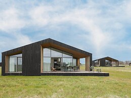 Amazing Holiday Home With Terrace