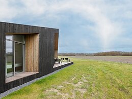 Amazing Holiday Home With Terrace