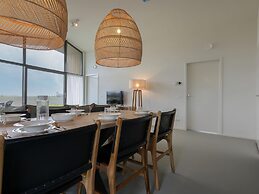 Amazing Holiday Home With Terrace