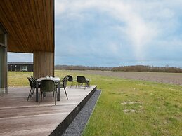 Amazing Holiday Home With Terrace