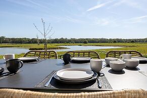 Scenic Cottage w/ Garden