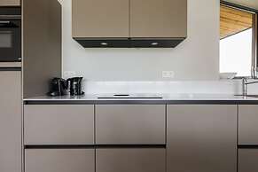 Scenic Cottage w/ Garden