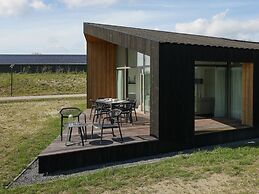 Majestic Holiday Home With Garden