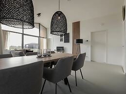 Majestic Holiday Home With Garden