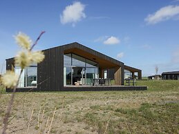 Majestic Holiday Home With Garden