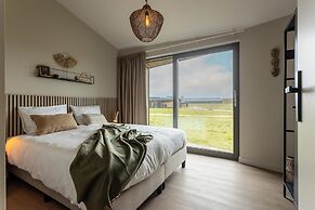 Lovely Holiday Home With Garden