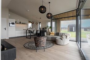 Lovely Holiday Home With Garden