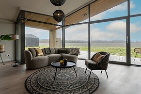 Lovely Holiday Home With Garden