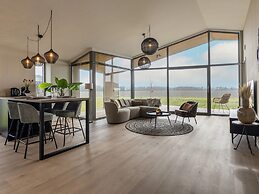 Lovely Holiday Home With Garden