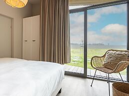 Lovely Holiday Home With Garden