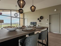 Lovely Holiday Home With Garden